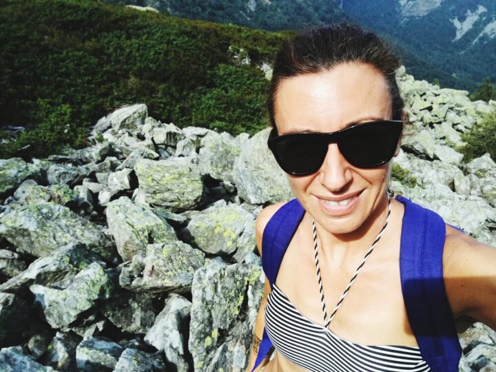 Okulary przeciwsłoneczne w góry – jak wybrać najlepsze modele?