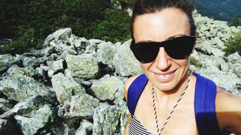 Okulary przeciwsłoneczne w góry – jak wybrać najlepsze modele?