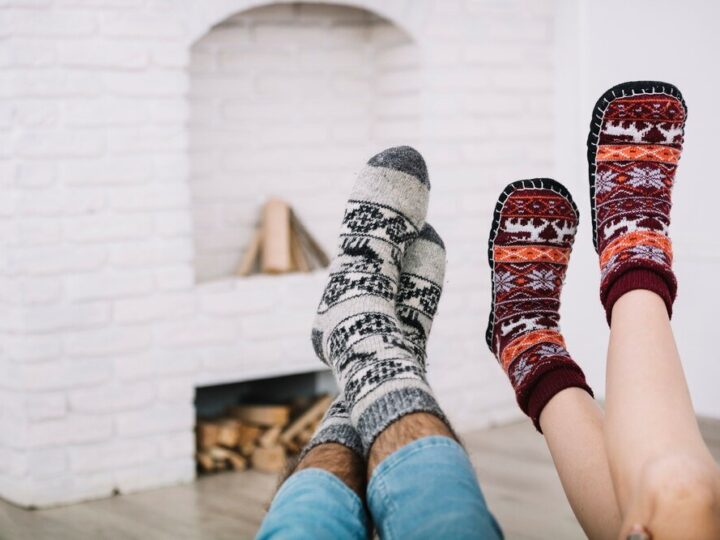 Termoaktywne skarpetki – jak wybrać najlepsze na zimę?