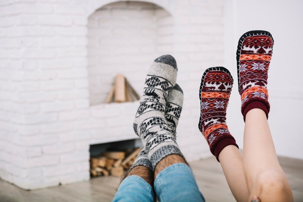 Termoaktywne skarpetki – jak wybrać najlepsze na zimę?
