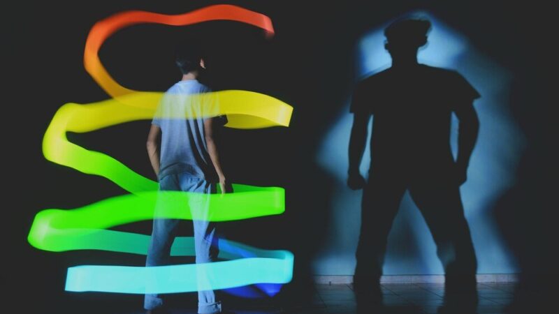 Kreatywne zabawy ruchowe dla dzieci – przykłady i korzyści